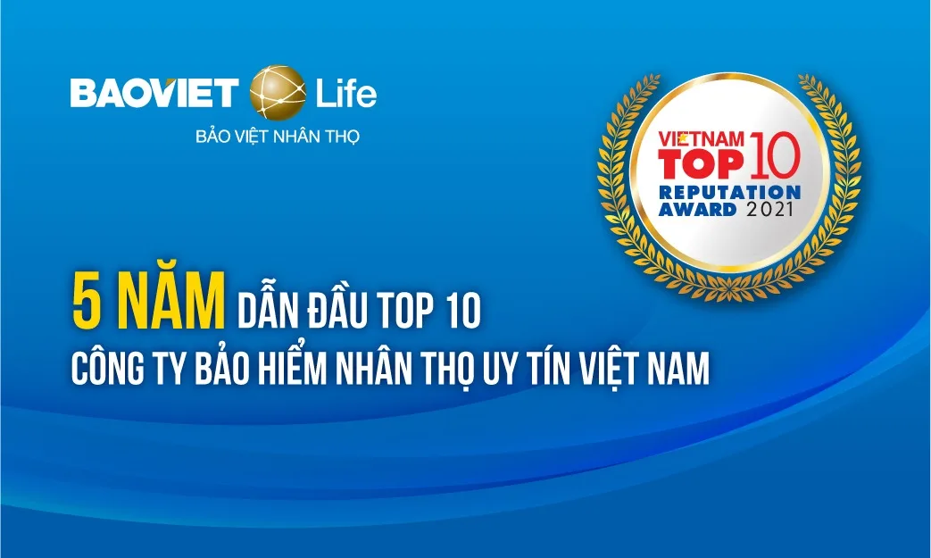 Nen-mua-bao-hiem-nhan-tho-online-hay-truyen-thong